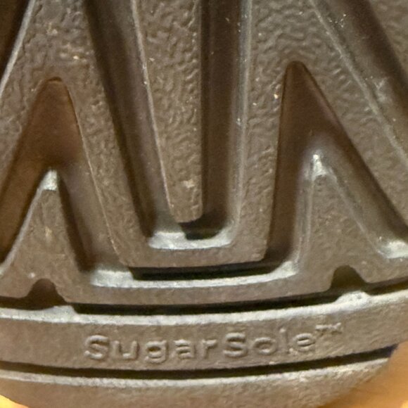 UGG® Women's Classic II Short Boots Charcoal Black SIze 7 - Picture 11 of 11